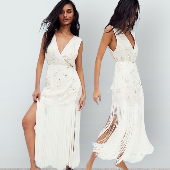 Free People Modern Muse S 4/6 Off White Sequin Floral Fringed Silky Wrap